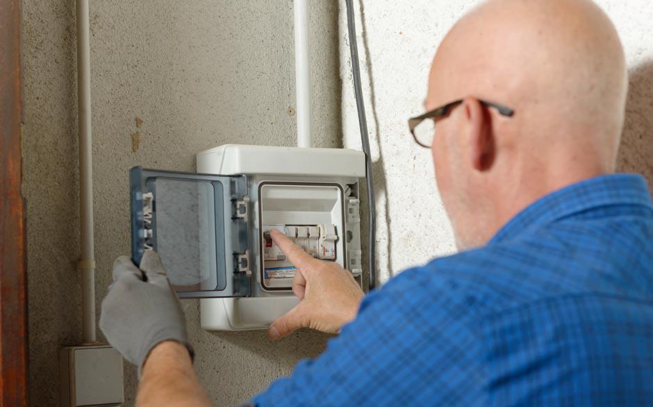 électricien courant faible Jouy-le-Moutier